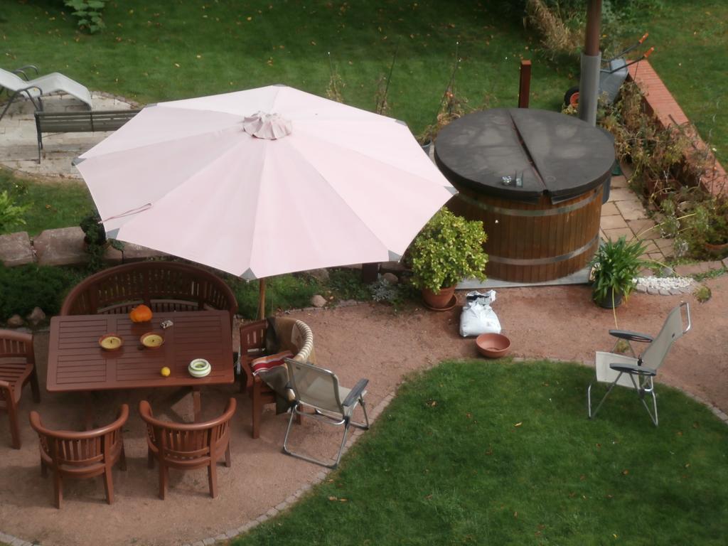 Ferienwohnung Saaleblick Halle  Екстер'єр фото